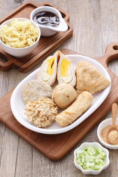 Nourriture Coréenne Oeufs Frits Gggi Riz Ttebokbokki — Photo