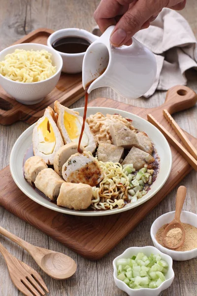 Корейская Еда Songkyeon Половинчатый Рисовый Торт — стоковое фото