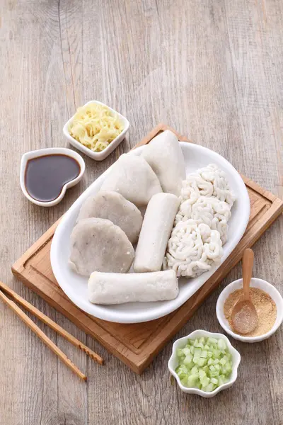 Koreanisches Essen Traditionelle Reisnudeln Mit Fleisch Und Gemüse — Stockfoto