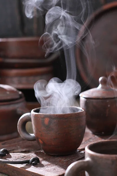 Egy Csésze Tea Egy Teáskannában — Stock Fotó