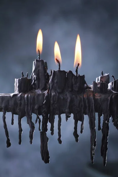 Hořící Svíčky Tmavém Pozadí — Stock fotografie