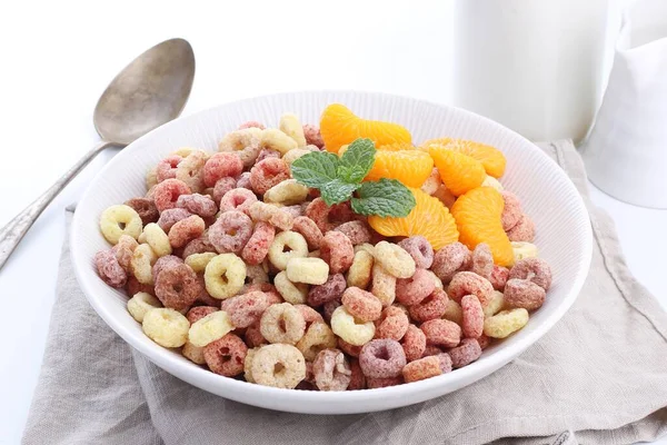 Cereal Maíz Fresco Con Bayas —  Fotos de Stock
