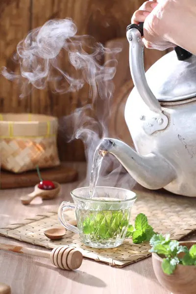 Herbata Liści Mięty — Zdjęcie stockowe