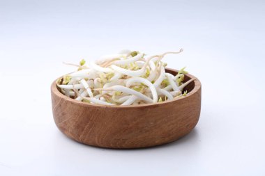 Taze taze fasulye filizi