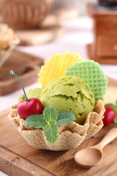 Ice Cream Waffle Cones Fresh Fruits — Stock Photo, Image
