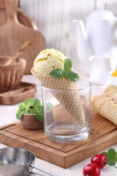 Ice Cream Waffle Cone — Stock Photo, Image