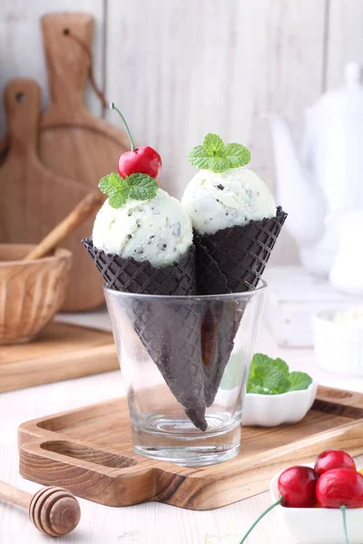 Înghețată Ciocolată Gustoasă — Fotografie, imagine de stoc