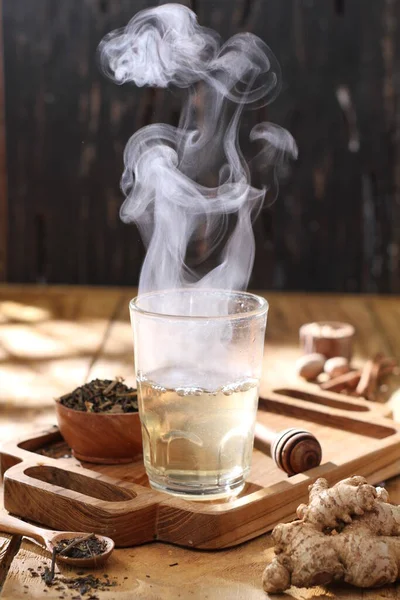 Egy Pohár Tea Fahéjjal — Stock Fotó