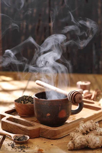 Teáscsésze Fahéjpálcikával Ánizzsal — Stock Fotó