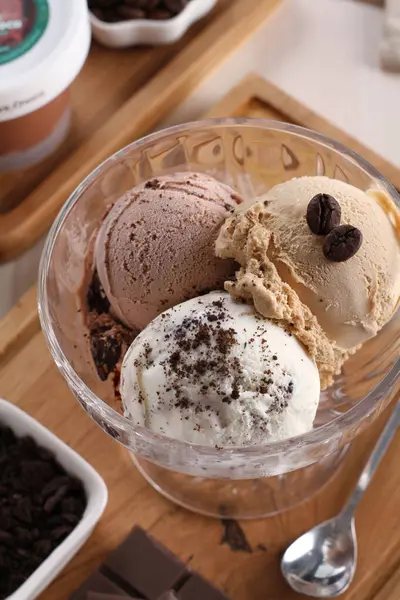 Морозиво Шоколадом Ванільним Кремом — стокове фото