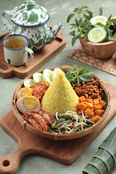 Ινδονησιακό Ρύζι Και Λαχανικά — Φωτογραφία Αρχείου
