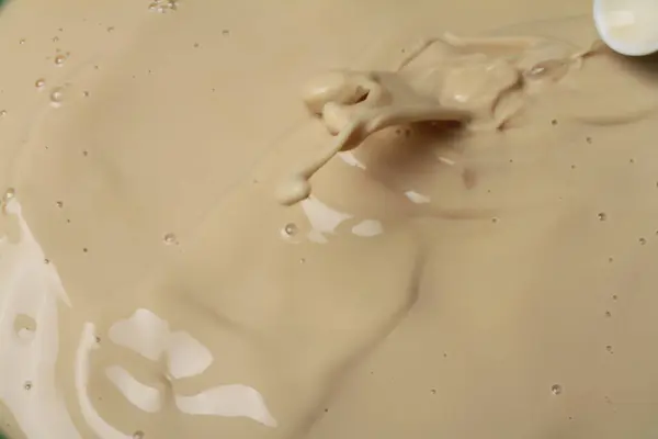 Spruzzi Latte Nella Piscina Del Latte — Foto Stock