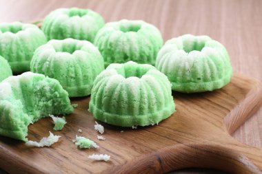 Thai tatlısı tatlı hindistan cevizi kreması