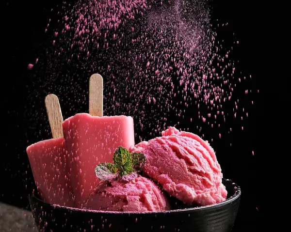 Fresh Raspberry Popsicles Ice Cream Dark Background — Stock Photo, Image