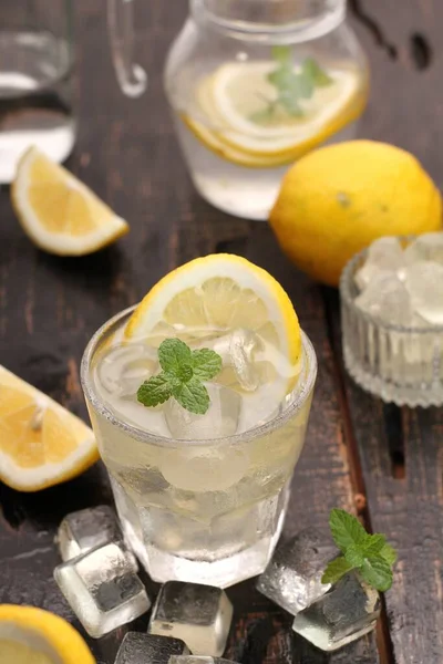 Limone Soda Con Lime Menta — Foto Stock