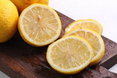 Yemek fotoğrafçılığı, yiyeceklerin güzel, ağız sulandırıcı görüntülerini yakalamaya odaklanan bir fotoğraf türüdür. İster bir yemek kitabı için olsun,