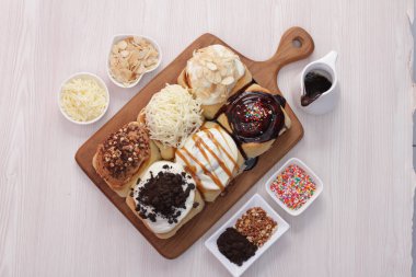 Kremalı ve fındıklı çikolata