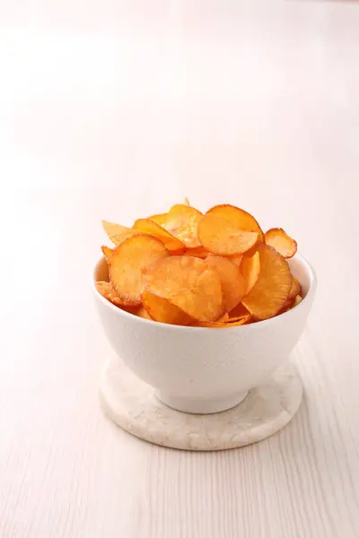 Patatas Fritas Plato Blanco —  Fotos de Stock