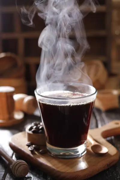 Tasse Kaffee Mit Dampf — Stockfoto