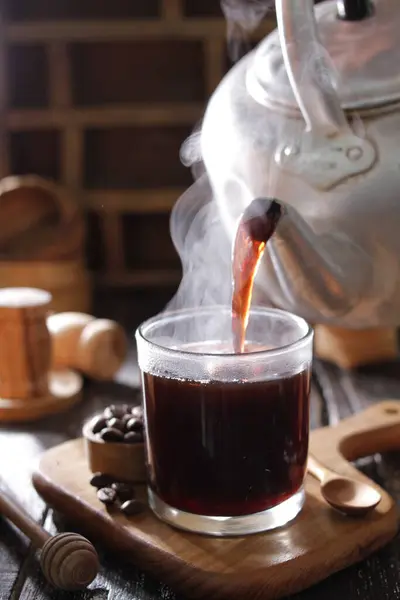 Ζεστό Καφέ Ένα Ποτήρι Ένα Φλιτζάνι — Φωτογραφία Αρχείου