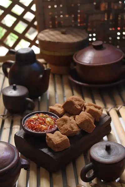 Savory Delicious Fried Tofu Served Garlic Chili Sauce Petai — Stock Photo, Image