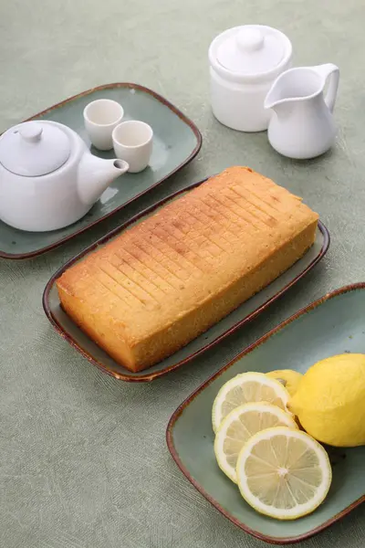 lemon cake with lemon and tea