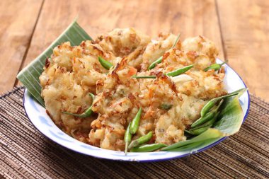 Kızarmış kalamar.