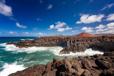 Lanzarote, volkanik ada, Atlantik okyanusu manzarası, İspanyol adaları, kanarya adaları manzarası, doğa arka planı.