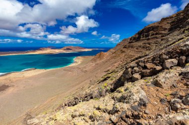 Lanzarote, volkanik ada, Atlantik okyanusu manzarası, İspanyol adaları, kanarya adaları manzarası, doğa arka planı.