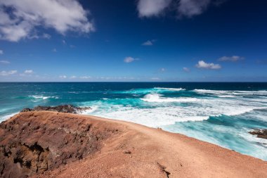 Lanzarote, volkanik ada, Atlantik okyanusu manzarası, İspanyol adaları, kanarya adaları manzarası, doğa arka planı.