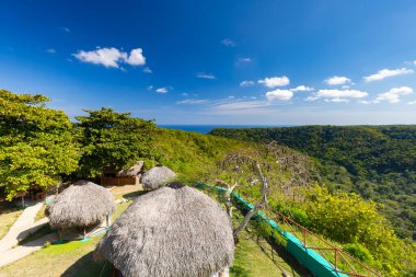 Küba 'nın tropikal adasındaki manzara. Seyahat etmek ve gezmek