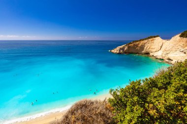 Yunan İyon adasındaki harika yaz tatili manzarası Lefkada, kartpostal ya da seyahat duvar kağıdı, tasarımınız için arka plan