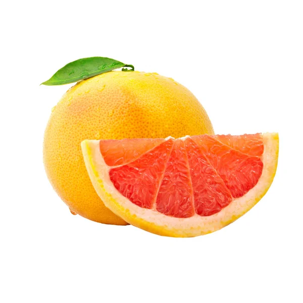 Orange Mit Aufgeschnittenen Und Grünen Blättern Auf Weißem Hintergrund — Stockfoto