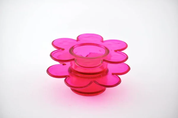 Brinquedo Plástico Rosa Fundo Branco — Fotografia de Stock