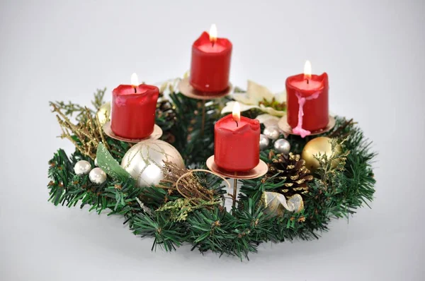 Kerst Decoratie Met Kaarsen Dennentakken — Stockfoto