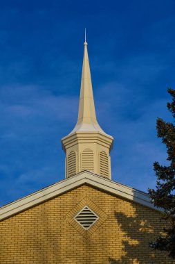 Kış mevsiminin dinginliğini ve ihtişamını ölümsüzleştiren bu fotoğraf koleksiyonu vasıtasıyla kışın büyüsünü keşfedin. Her resim eşsiz bir hikaye anlatıyor, zamanda donup kalmış..                               