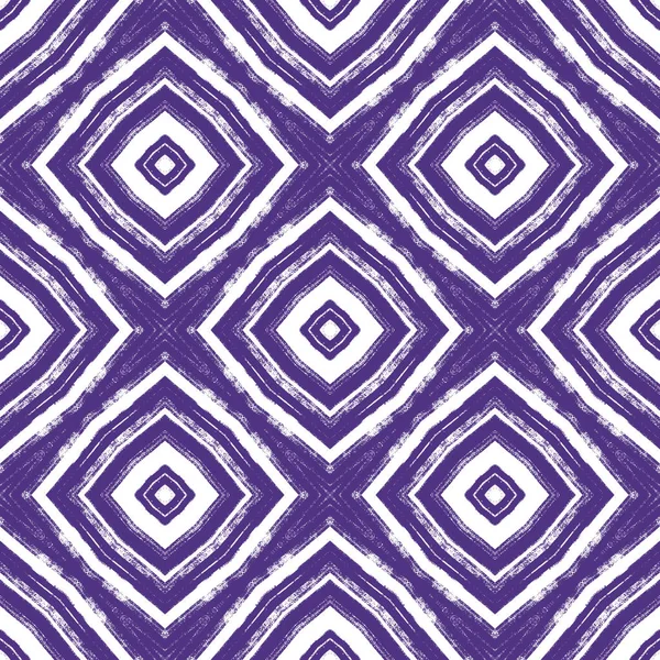 手描きの縞模様 紫色の対称万華鏡の背景 縞模様の手描きタイルを繰り返します 繊維準備ができて正のプリント 水着生地 — ストック写真