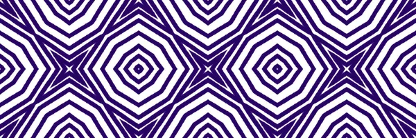 雪佛龙条纹无缝边界 紫色对称万花筒背景 异国情调的背景装饰设计元素 几何渐变条纹图案 — 图库照片