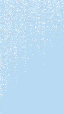 Sihirli kar yağışı arkaplanı. Hafif uçan kar taneleri ve açık mavi kış arka planındaki yıldızlar. Sihirli yağan kar tatili manzarası. Dikey vektör illüstrasyonu.