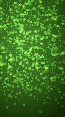 Yılbaşı arkaplanında kar taneleri yağıyor. İnce uçan kar taneleri ve yeşil arka plandaki yıldızlar. Çok güzel düşen kar taneleri. Dikey vektör illüstrasyonu.