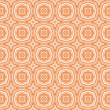 Döşemeli suluboya deseni. Turuncu simetrik kaleydoskop arka planı. Elle boyanmış suluboya pürüzsüz. Tekstil hazır simetrik baskı, mayo kumaş, duvar kağıdı, ambalaj..