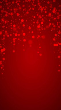 Yılbaşı arkaplanında kar taneleri yağıyor. İnce uçan kar taneleri ve kırmızı arka plandaki yıldızlar. Çok güzel düşen kar taneleri. Dikey vektör illüstrasyonu.