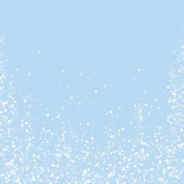 Güzel kar yağışı arkaplanı. Hafif uçan kar taneleri ve açık mavi kış arka planındaki yıldızlar. Güzel kar yağışı şablonu. Kare vektör illüstrasyonu.