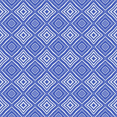 Tekrar eden mayo tasarımı. İndigo simetrik kaleydoskop arka planı. Tekstil hazır mükemmel baskı, mayo kumaş, duvar kağıdı, ambalaj. Yaz şapkası süsleme deseni.