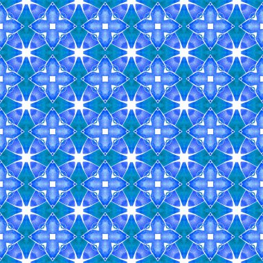 Suluboya yaz etnik sınır düzeni. Mavi cesur boho şık yaz tasarımı. Etnik elle boyanmış desen. Tekstil hazır nadir baskılar, mayo kumaş, duvar kağıdı, ambalaj..