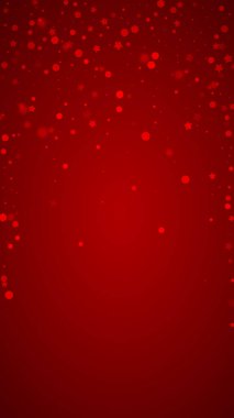 Yılbaşı arkaplanında kar taneleri yağıyor. İnce uçan kar taneleri ve kırmızı arka plandaki yıldızlar. Çok güzel düşen kar taneleri. Dikey vektör illüstrasyonu.