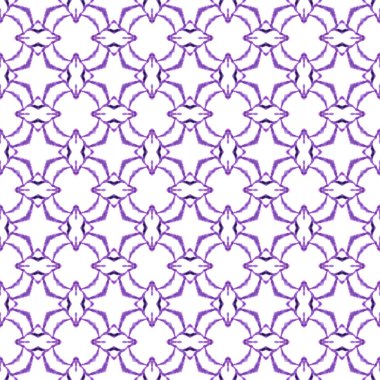 Tekstil hazır baskı, mayo kumaş, duvar kağıdı, ambalaj. Mor sürpriz boho şık yaz tasarımı. Elle boyanmış suluboya kenar. Döşemeli suluboya arkaplan.