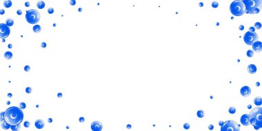 C vitamini yuvarlak kapsülleri rastgele dağılmış. Güzellik ve beslenme cilt bakımı. Sağlık konsepti. Tıbbi ve bilimsel geçmiş. 