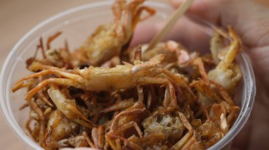 Crispy fried baby soft shell crab