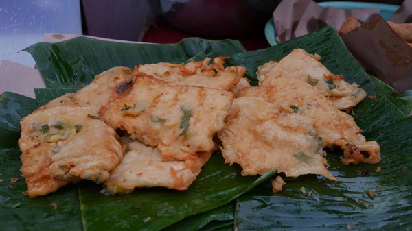 Tempe Mendoan Adalah Makanan Ringan Tradisional Dari Indonesia — Stok Foto